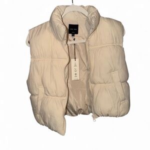 Love Tree Women's Beige Quilted Vest